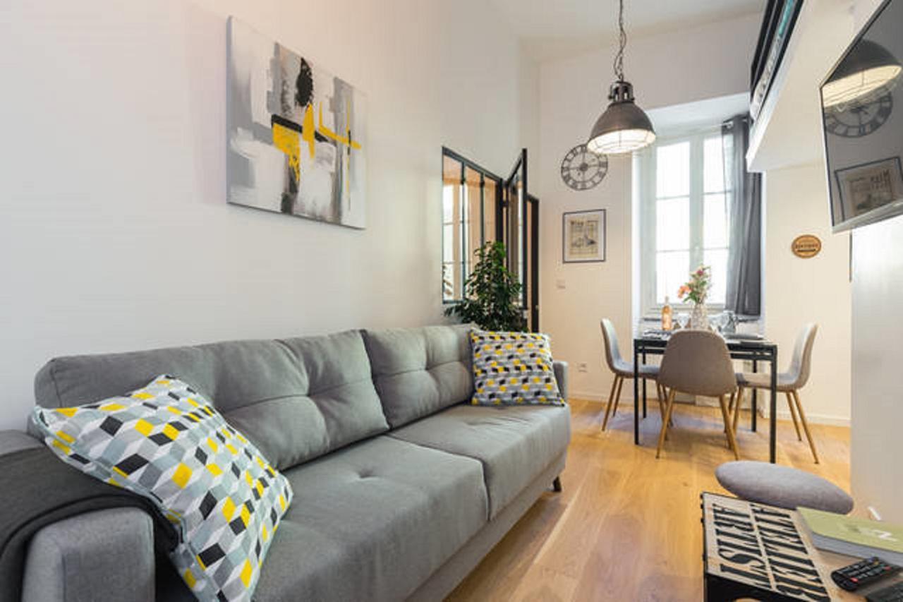 ANGLE DROIT- LOFT CHARMANT ET ATYPIQUE, CLIMATISATION, Vieux-Nice Extérieur photo